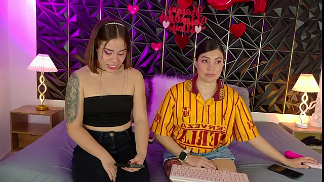 TaylorMilly online show from 02/26/26, 07:57