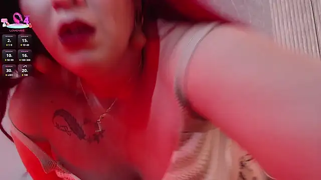 Eva milfxxx online show from 02/25/26, 03:05