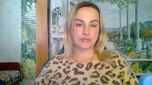 Snapshot of Rinayaii chatting on 03/01/26, 02:41 Rinayaii online show from 03/01/26, 02:41