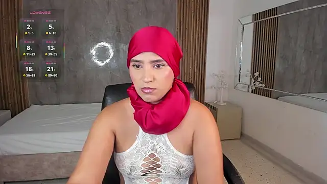 SalmaZahid online show from 02/24/26, 12:47