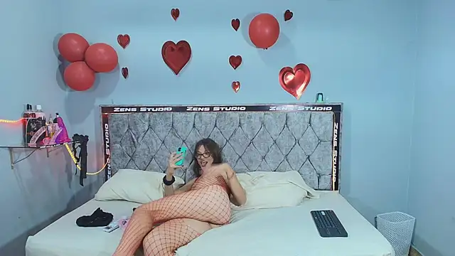 ahnaysex online show from 02/22/26, 08:51