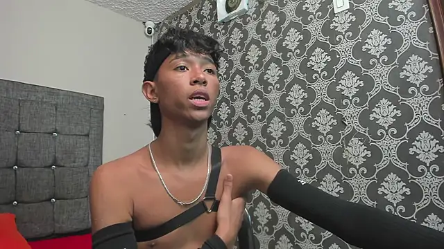 Little Twink19x online show from 03/03/26, 07:20
