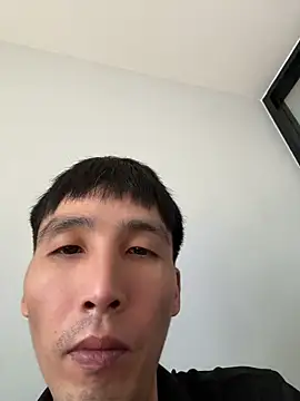 zhuendong000001 online show from 07/01/26, 07:43