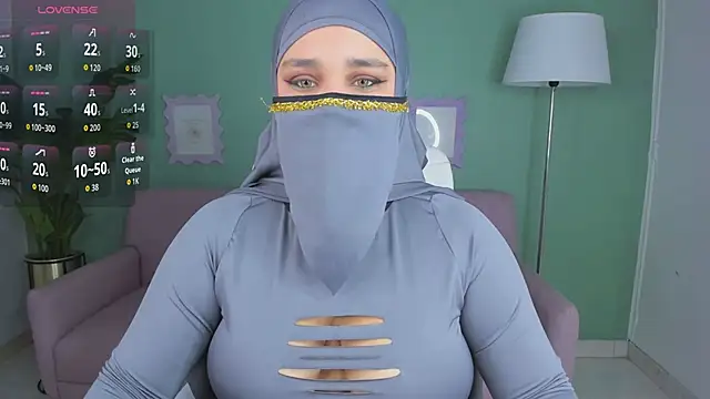 Snapshot of Samira_Zayd chatting on 03/17/26, 05:00 Samira Zayd online show from 03/17/26, 05:00