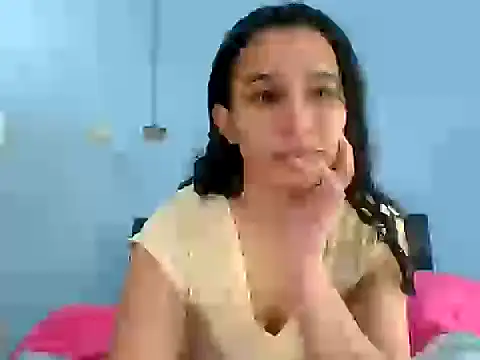 Snapshot of scarlettscottx_ chatting on 05/02/26, 06:46 scarlettscottx online show from 05/02/26, 06:46
