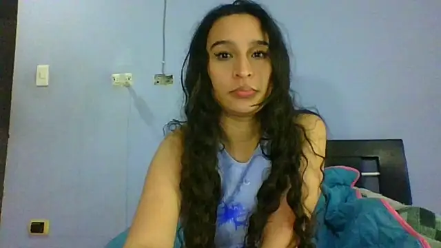 Snapshot of scarlettscottx_ chatting on 05/12/26, 01:14 scarlettscottx online show from 05/12/26, 01:14