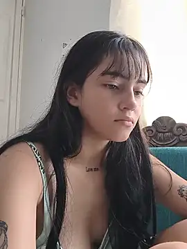 Snapshot of sara_cute_so chatting on 06/27/26, 04:12 sara cute so online show from 06/27/26, 04:12
