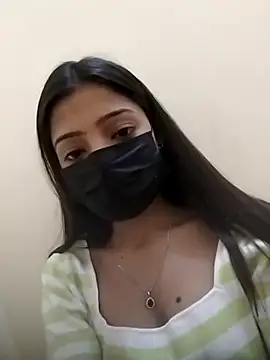 Snapshot of Miss__hotty chatting on 04/11/26, 04:50 Miss hotty online show from 04/11/26, 04:50