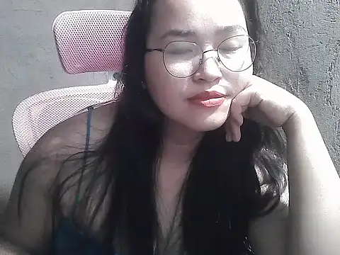 Snapshot of wildchinita00 chatting on 07/06/26, 08:44 wildchinita00 online show from 07/06/26, 08:44