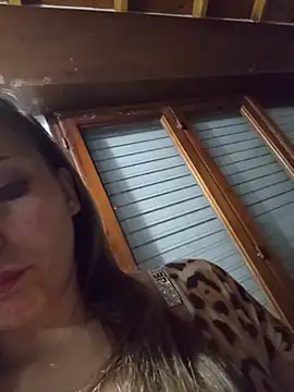 Snapshot of CamiliLuna chatting on 06/30/26, 02:45 CamiliLuna online show from 06/30/26, 02:45