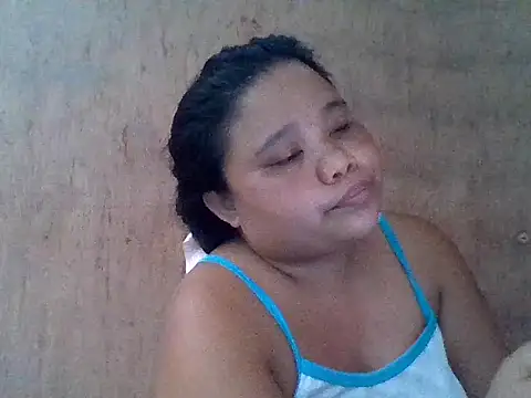 Snapshot of sweetlyn31 chatting on 04/08/26, 05:40 sweetlyn31 online show from 04/08/26, 05:40