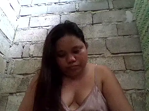 sweetlyn31 online show from 05/05/26, 02:19