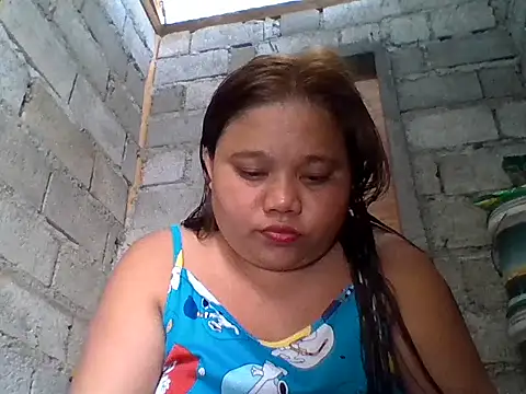 sweetlyn31 online show from 06/07/26, 12:15