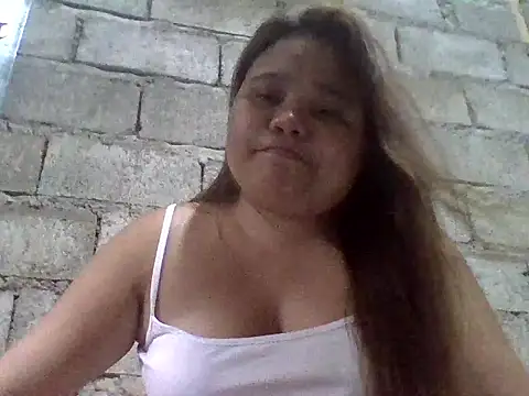 Snapshot of sweetlyn31 chatting on 07/18/26, 08:40 sweetlyn31 online show from 07/18/26, 08:40