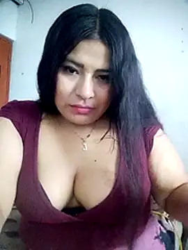 Snapshot of Crazy_grone chatting on 04/04/26, 08:50 Crazy grone online show from 04/04/26, 08:50