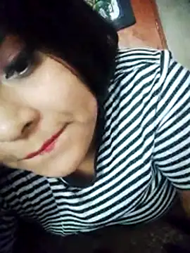 Snapshot of Crazy_grone chatting on 04/16/26, 09:39 Crazy grone online show from 04/16/26, 09:39