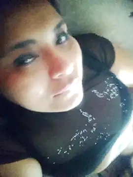 Snapshot of Crazy_grone chatting on 05/11/26, 03:29 Crazy grone online show from 05/11/26, 03:29