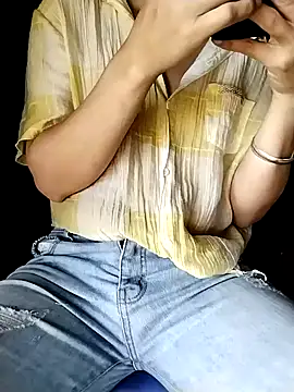 Snapshot of ngocbao11 chatting on 04/13/26, 01:44 ngocbao11 online show from 04/13/26, 01:44