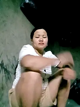 Snapshot of chubby0011 chatting on 04/05/26, 09:34 chubby0011 online show from 04/05/26, 09:34