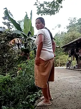 Snapshot of chubby0011 chatting on 04/06/26, 11:16 chubby0011 online show from 04/06/26, 11:16