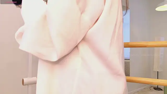 Snapshot of Scarlet_Muse_ chatting on 03/29/26, 09:20 Scarlet Muse online show from 03/29/26, 09:20