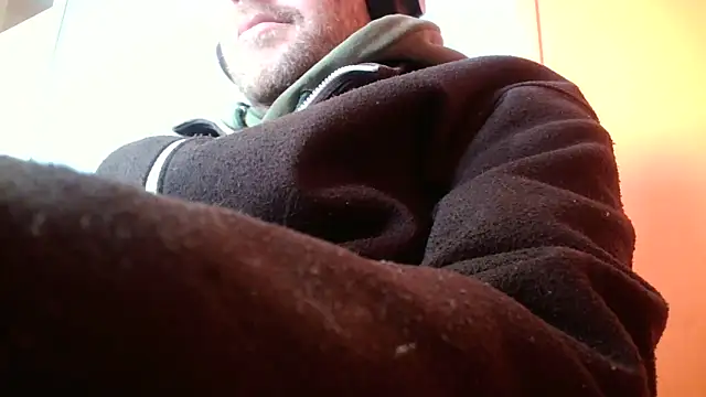 Snapshot of truble78 chatting on 03/18/26, 01:36 truble78 online show from 03/18/26, 01:36