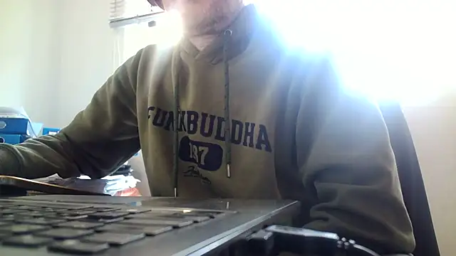 Snapshot of truble78 chatting on 04/20/26, 09:56 truble78 online show from 04/20/26, 09:56