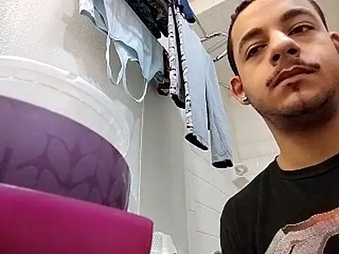 momo0208 online show from 02/23/26, 02:36