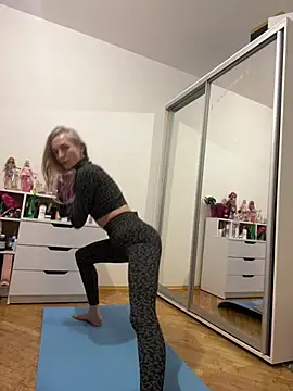 Faiiry  online show from 02/24/26, 03:59