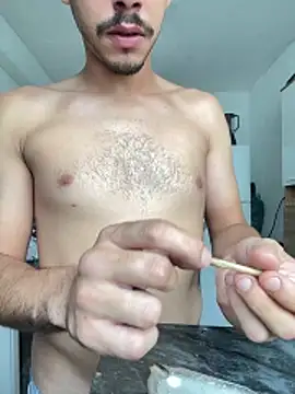 Exclusiveboy69 online show from 04/07/26, 03:01