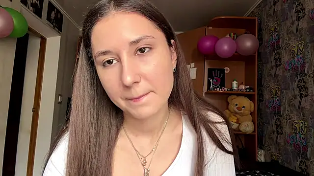 poly princess online show from 03/04/26, 09:15