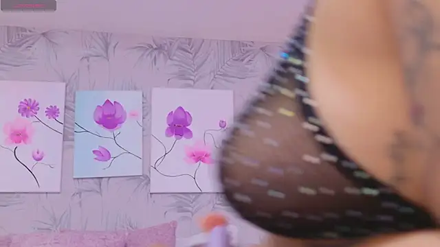 Snapshot of CherryTayloor chatting on 02/25/26, 03:27 CherryTayloor online show from 02/25/26, 03:27