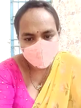 Snapshot of keerthy_telugu chatting on 04/19/26, 05:23 keerthy telugu online show from 04/19/26, 05:23