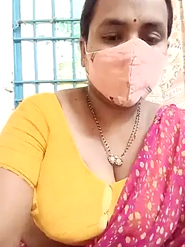 Snapshot of keerthy_telugu chatting on 05/02/26, 05:29 keerthy telugu online show from 05/02/26, 05:29