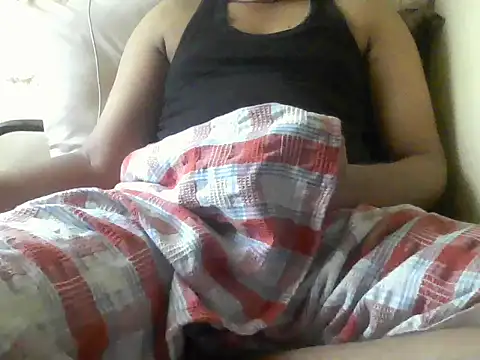 Snapshot of insta_februar024 chatting on 04/29/26, 06:28 insta februar024 online show from 04/29/26, 06:28