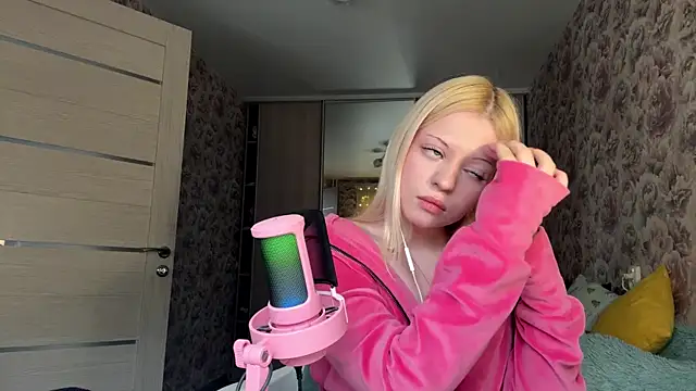 Snapshot of JeneeBIanks chatting on 02/20/26, 11:11 JeneeBIanks online show from 02/20/26, 11:11