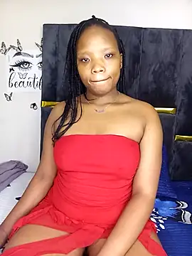 Snapshot of Divine_Beautyxx chatting on 05/02/26, 01:21 Divine Beautyxx online show from 05/02/26, 01:21