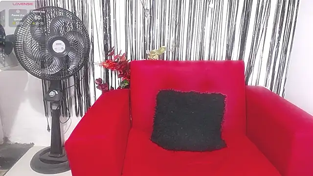 mailyn pym online show from 03/12/26, 01:17