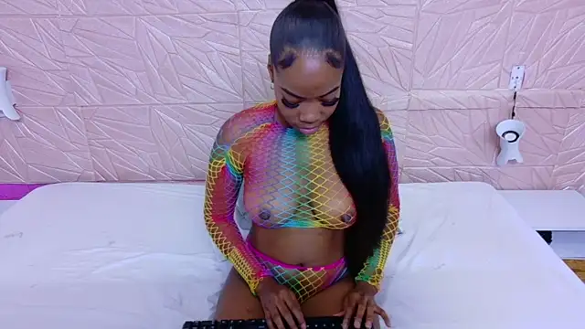 nina bae online show from 03/27/26, 09:03