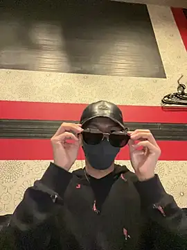 Snapshot of Yumemiru-k chatting on 03/07/26, 05:59 Yumemiru-k online show from 03/07/26, 05:59