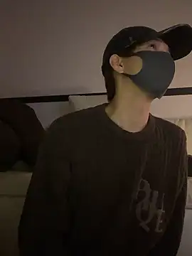 Snapshot of Yumemiru-k chatting on 04/16/26, 09:39 Yumemiru-k online show from 04/16/26, 09:39