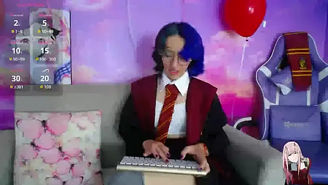 mitsuri nyx online show from 02/25/26, 12:04