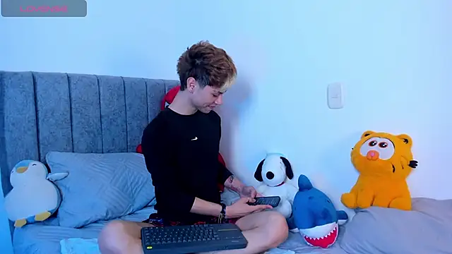 Snapshot of Callum_777 chatting on 03/14/26, 08:42 Callum 777 online show from 03/14/26, 08:42