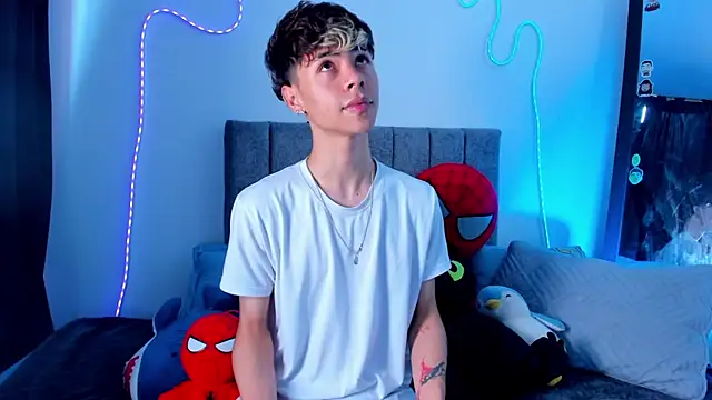 Snapshot of Callum_777 chatting on 07/05/26, 04:58 Callum 777 online show from 07/05/26, 04:58