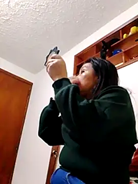 Snapshot of Samanta_gonzales chatting on 02/24/26, 02:31 Samanta gonzales online show from 02/24/26, 02:31