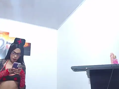 cellesthee online show from 02/25/26, 11:03