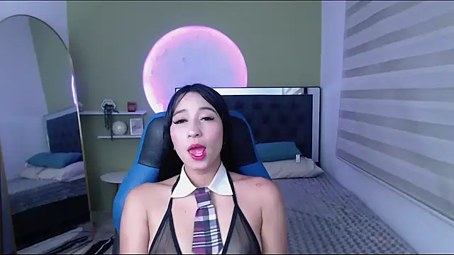 ivvoncute online show from 05/23/26, 01:44