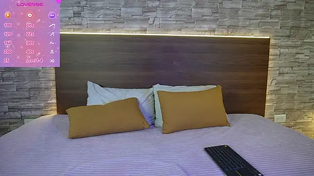 zenda Biancha online show from 04/10/26, 11:04