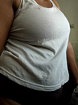 Snapshot of RDindian96 chatting on 03/29/26, 05:18 RDindian96 online show from 03/29/26, 05:18