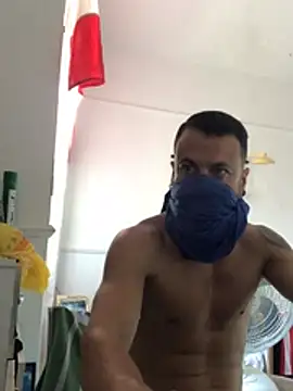 Snapshot of Rataofitness chatting on 03/08/26, 01:26 Rataofitness online show from 03/08/26, 01:26